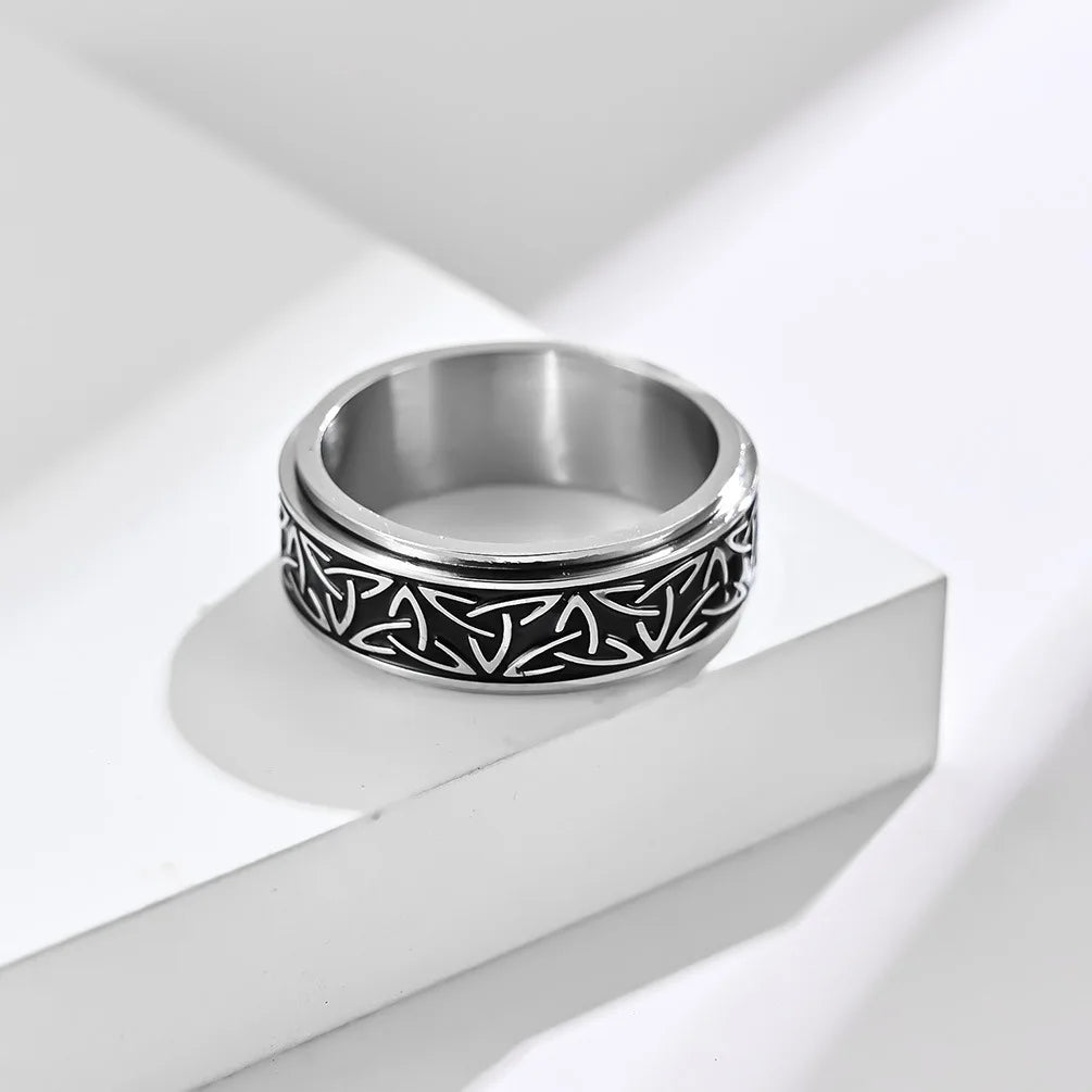 Nordic Knot Ring